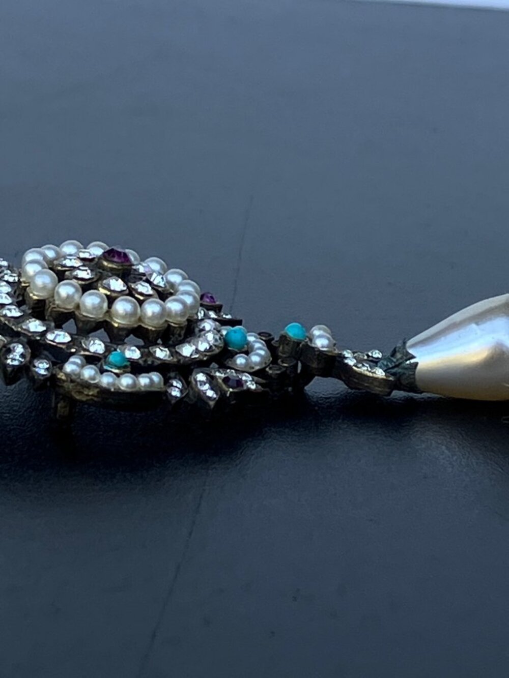 Kramer Rhinestone Pearl Dangle Pendant/Brooch - Picture 7 of 12